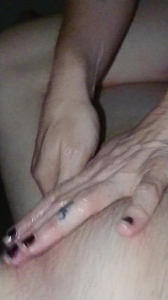 Drkn3ss: Handjob panas