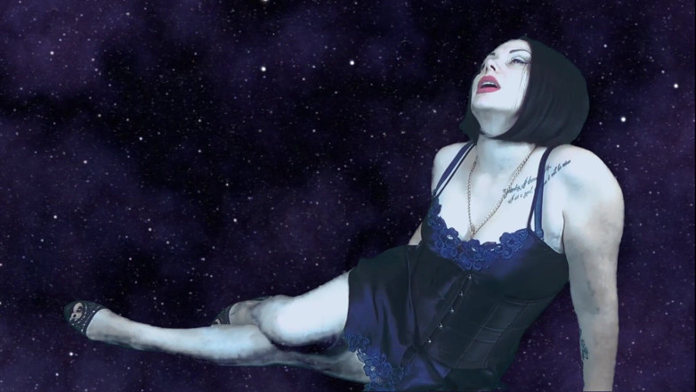 Goddess Misha Goldy: Ești atât de dependent de mine