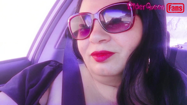 Riderqueen: Riderqueen Traveler, một mình cho bạn, video cho người hâm...