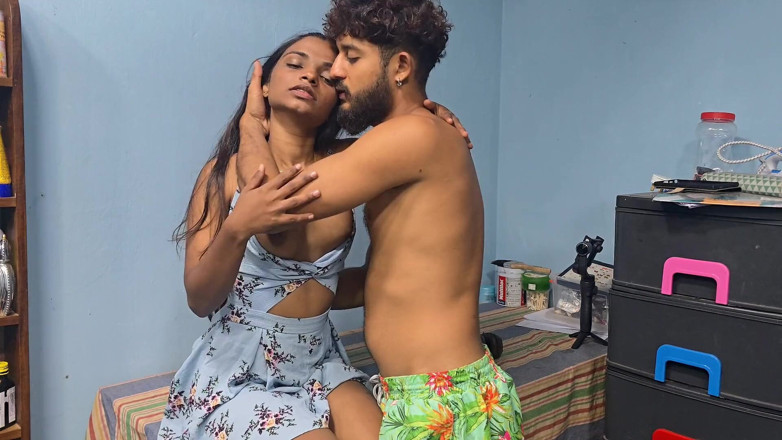 Shashi X: Stepsister Accidentally Fuck Stepbrother While Watching Porn