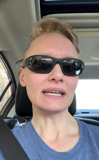 LeahWilde: Jen pozdravím.