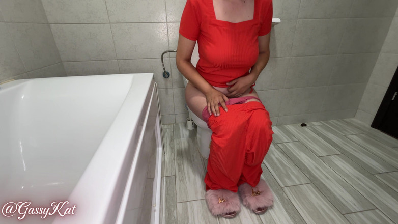 GassyKat: Эпизод Ежедневный туалет 32
