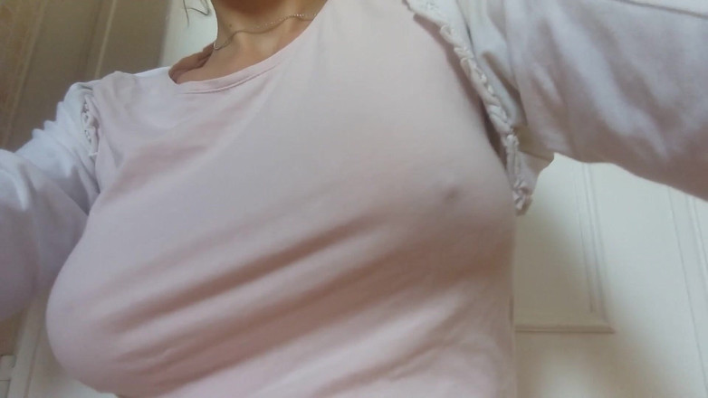 savannahamatoriale: Con la camicia trasparente e bagnata ti faccio impazzire