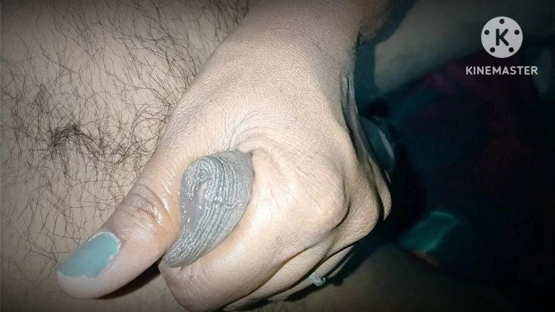 Sandeepp: Istriku lagi asik nyepong kontol