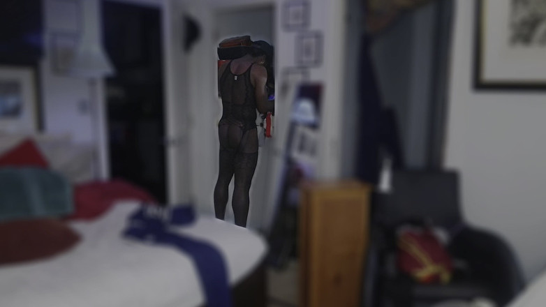 MrMagicDevil: J’ai donc trouvé cette lingerie dans un vieux sac à sac,...