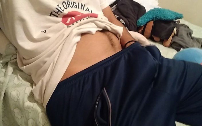 AlexAlejandro13: Trên giường nứng
