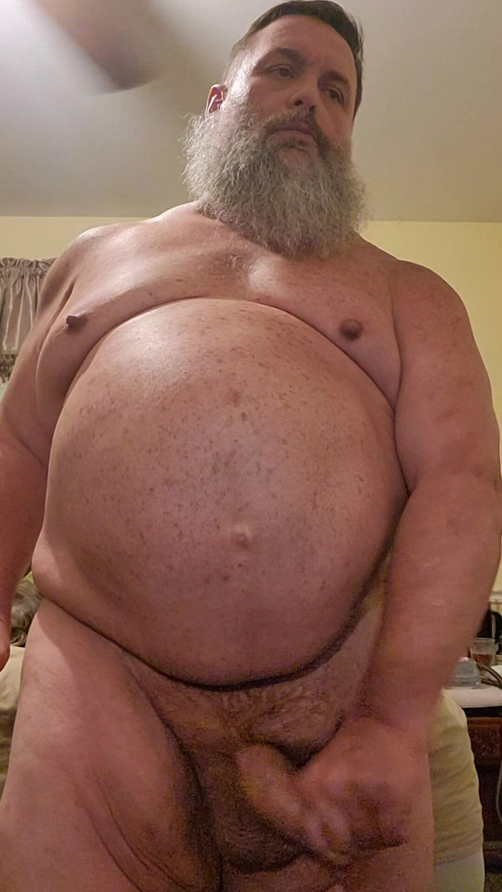 GeneWadexxx: Mattina mattina orso barbuto tempo di masturbazione
