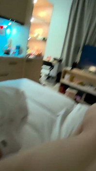POV nastolatka Tinyemmade w pokoju hotelowym, cipki lizał i pieprzył z Bukkake