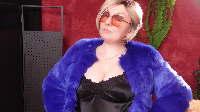 Arya Grander: Ateşli kürk manto koleksiyonum - bölüm 1 - fetiş orta yaşlı seksi kadın...