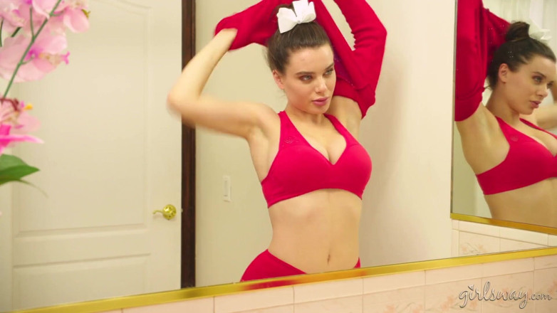Girlsway: Girlsway - üniversite dışarıda: Lana Rhoades sürtük en iyi arkadaşlarıyla parti yapmaya...
