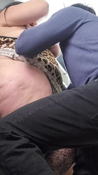 Reife bBW-MILF verführt junge leute, nur fans in zeitlupe