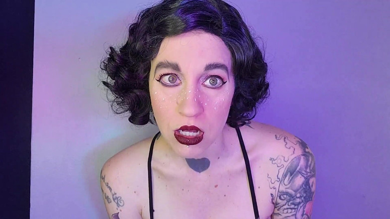 Geeky Femdom: Vacances avec ta copine futa