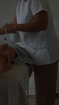 निजी पूर्ण-सेवा एशियाई मालिश पार्लर