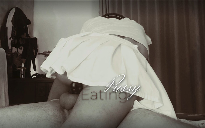 Riders on the Floor: 舔阴