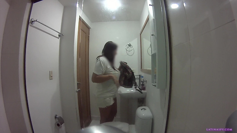 Latinaspy: A big breasted maid Christmas story