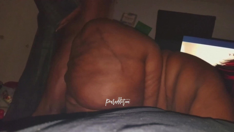 Pearaddiction: Menjilat dan melekat