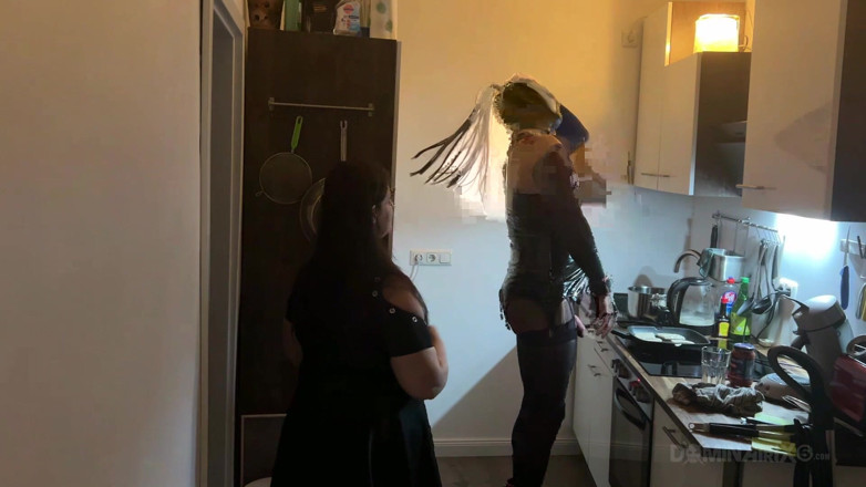 LadyPam: Dominant MILF Stretches Latex Sub's Ass Wide in Kitchen