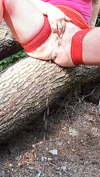 Я Doigter Dans Les Bois!