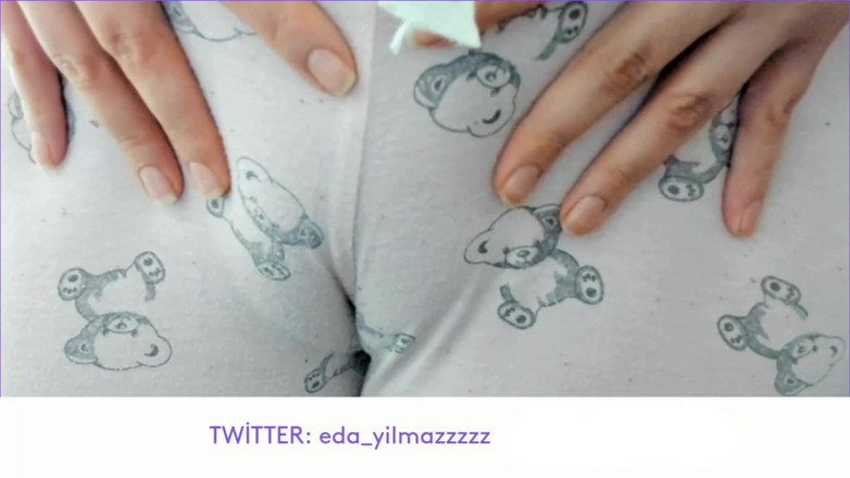 bigass_sexy_bigboobs: Cameltoe - Melancap Dengan Pajama - Menggesel