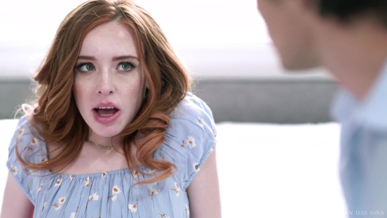 Modern-Day Sins: 現代の罪 - 負傷したベイビー、マディ・コリンズが象徴的なユーチューバーハウスでBestie's BFに空中でファック!