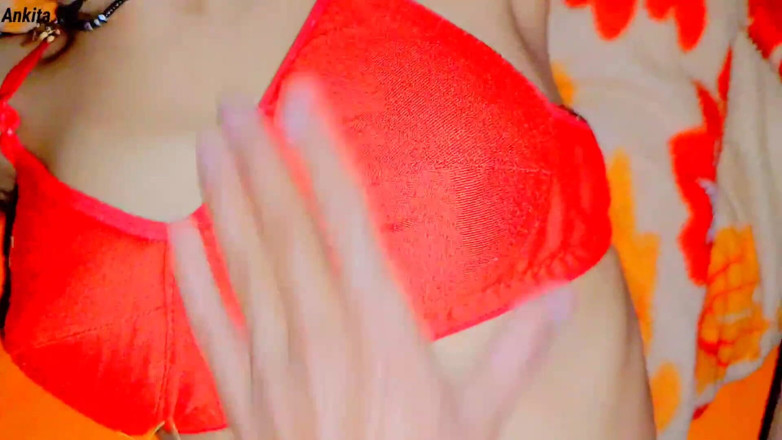 Ankita277: ビッグで、きつい膣、激しく、そしてパインフル
