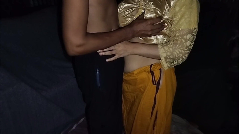 Kalachan69: Memek sempit gadis hot desa india india dientot habis-habisan sampai...