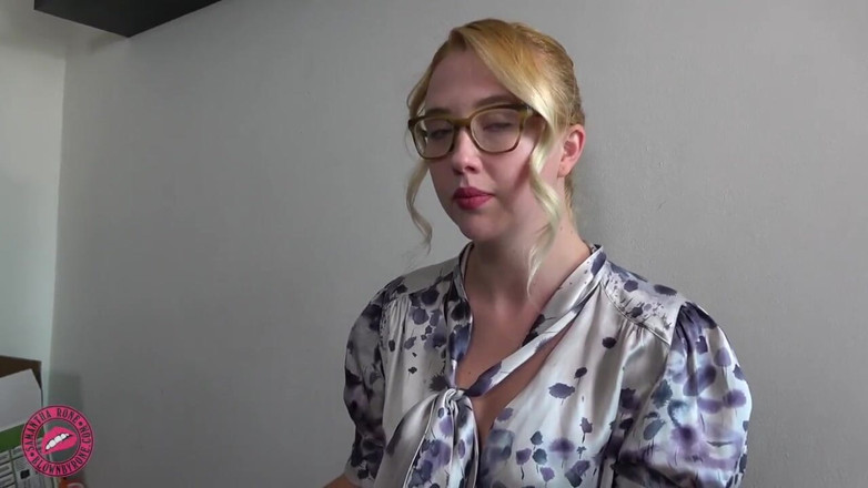 Samantha Rone: Samantha Rone seks için kandırıyor