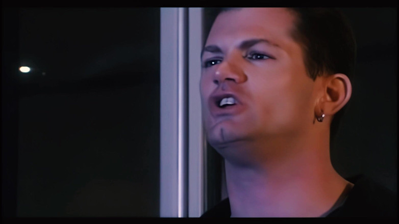 BestPorn85: Keri s velkými kozami jezdí a ochutnává jeho výstřik