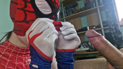 Nylon Xtreme: 视角：埃琳娜·克拉克·斯派德