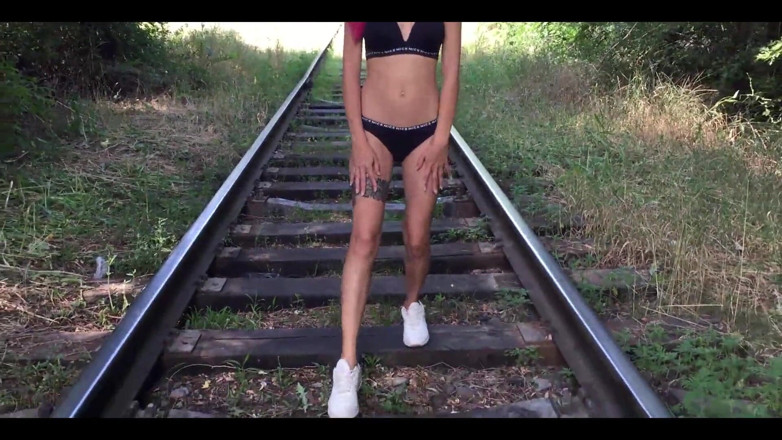 AnGelya G: Fotograf von model gefickt