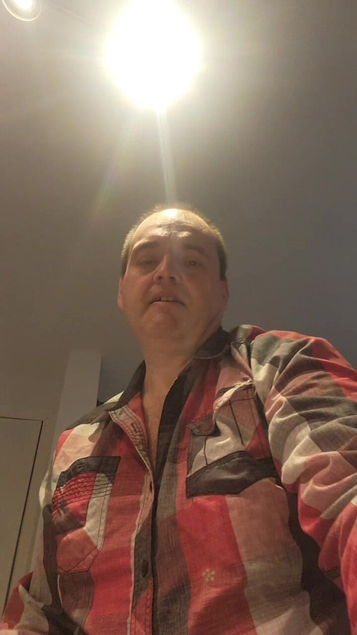 Caressonnous: 누가 샤워를 하게 되는가?