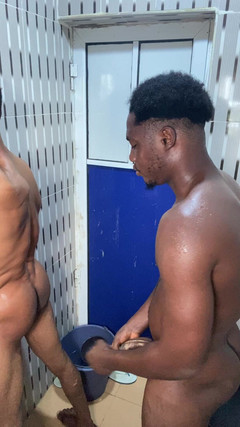 Dverse: Homies behövde lite kuk och fick en bra