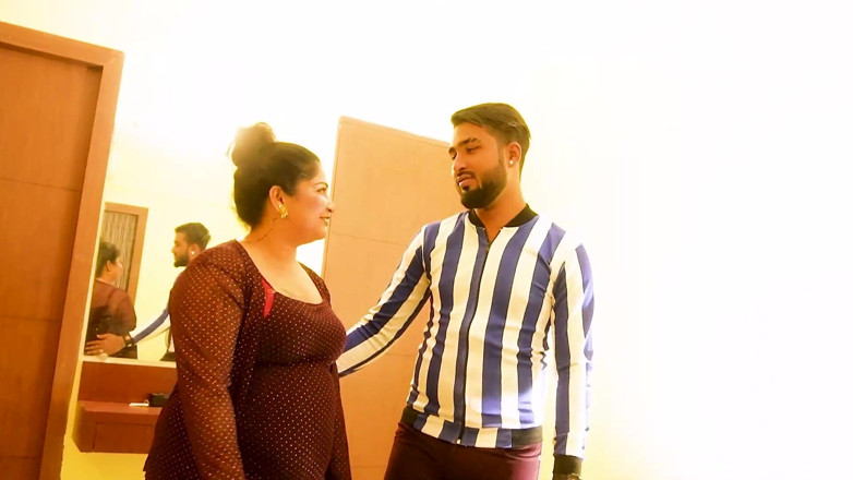 Xtramood: Pareja india ama pajarito follándose en hotel