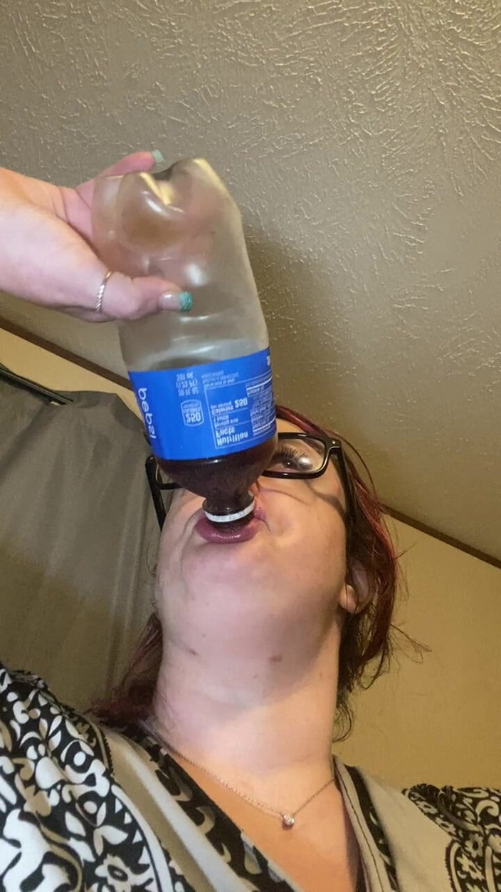 BellaBlast: Kola sikiyor - yakın çekimli seksi devam filmi! Bir sürü ses! İkinci Bölüm