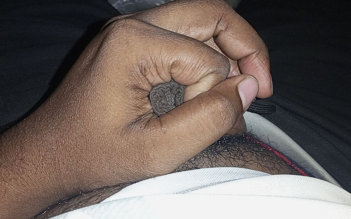 Indoor ally: Masáž desi kluka Lungi