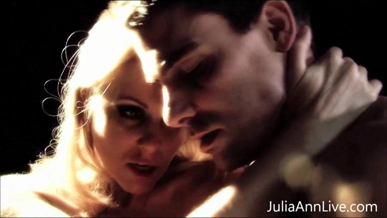 Julia Ann: Бродвейський трах, частина 1
