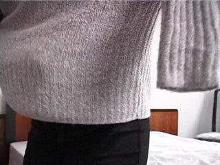 Lucky Wankerz: Hairy redhead bbw fingers her pussy on the bed