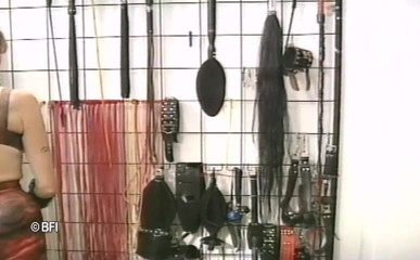 House of lords and mistresses in the spanking zone: Dominas vooral