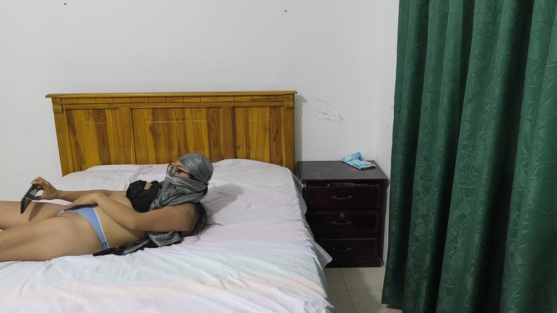 NEGRITA SEXY: Io faccio porno fatto in casa e mio marito non...