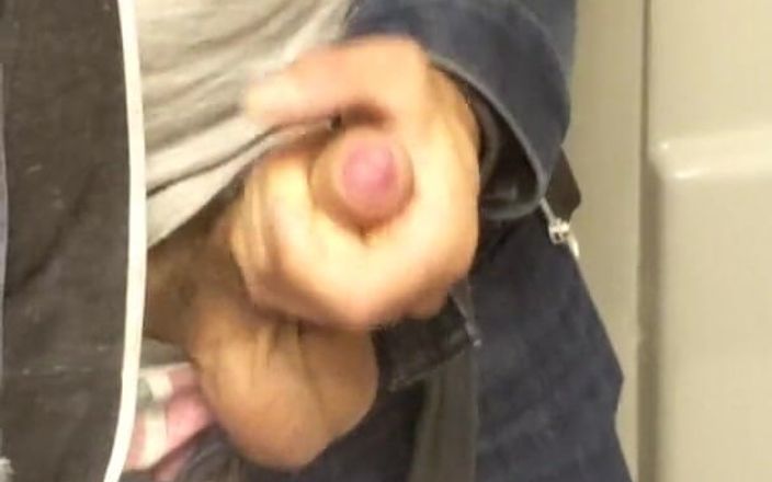 Sexy possum: Quay tay trên Amtrak