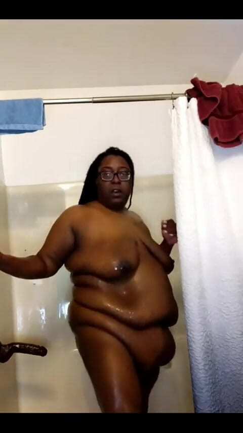 His Queen Suga: Washed My Hair and Fucked Myself in the Shower