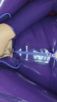 Latex violet, ejaculare, anal, spermă pe țâțe