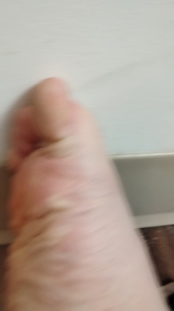 JG Risk: 11-26-2025 Kaki Kecil Imut