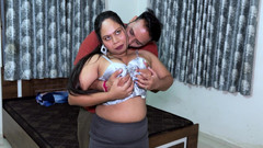 HotMaal69: 핫한 바비와 Devar 풀 로맨스 섹스