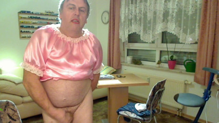 Sissy die Transhure: Sissy's self satisfaction