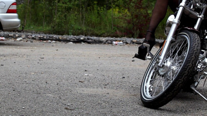 Public Entertainment: Milf caliente nos muestra su cuerpo en la bicicleta