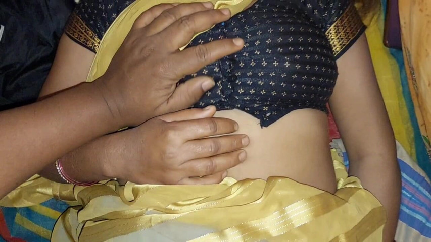 Desi Indian GF Xnxx (Desi bhabhi 99k)