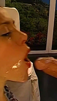 Ggg John Thompson - si jalang gangbang yang lapar mani