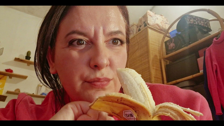 Nicoletta Embassi: Eating a Banana in a Fetish Style