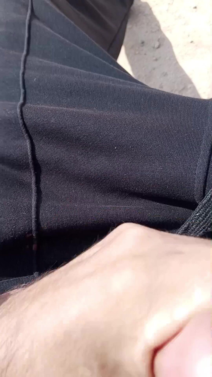 Saafirr: Fi Tri9 Skhnt Ela Wahd Trf O Kft Elih